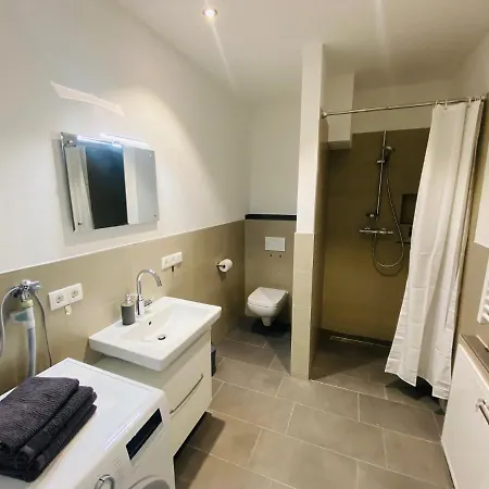 2702 - Strandwiese 16